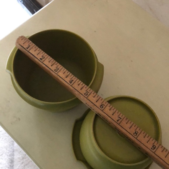 Vintage Tupperware mismatched covered storage bowls - Picture 5 of 12